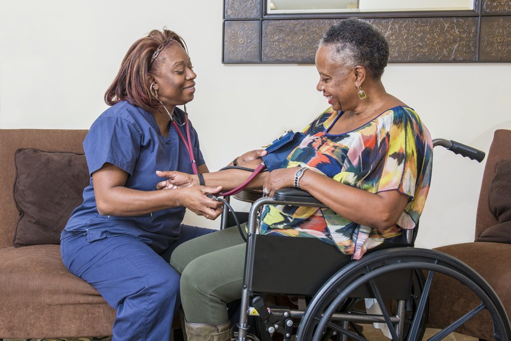 Benefits of a Skilled Nursing Facility for Seniors